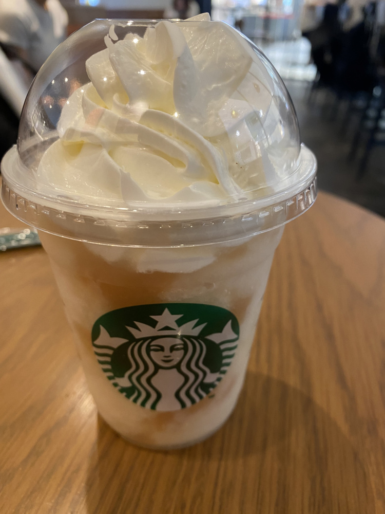 GO　ピーチ　フラペチーノの画像