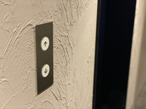 注文住宅でホームエレベーターの設置を検討するなら！メリットや費用をチェック！の画像