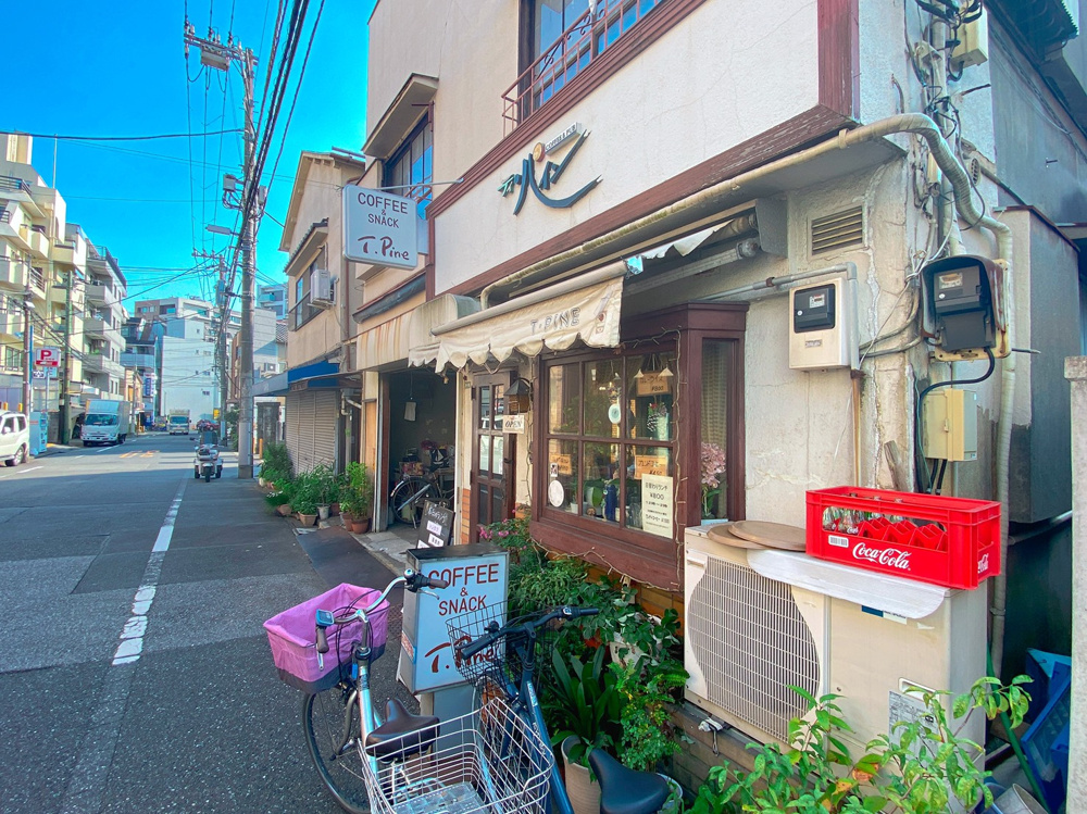 エモいサテンでチャーでもの画像