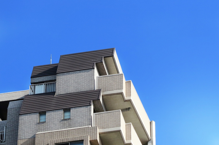 賃貸物件の最上階は住み心地が良い？気になるメリットと注意点を解説の画像