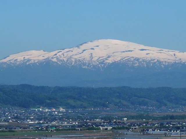 山形市周辺で初心者が登りたい登山スポット2選！おすすめの登山道具もご紹介！の画像