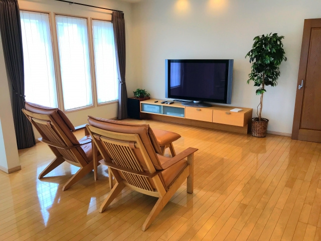 不動産購入前に知っておきたい内装に使う「突き板」の魅力とは