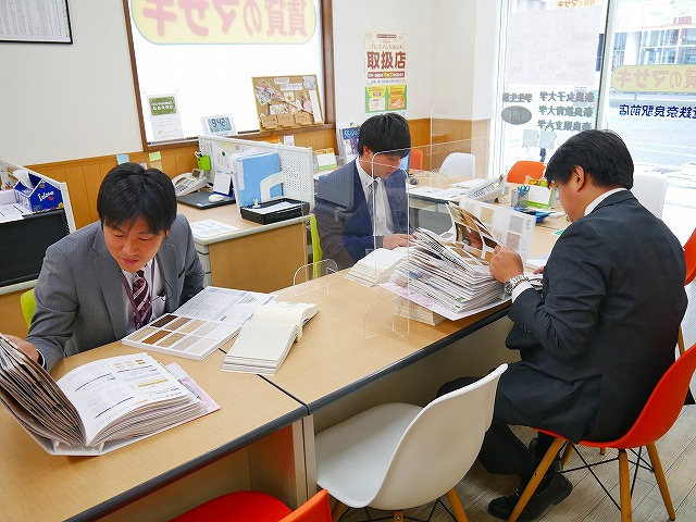 近鉄奈良駅前店のプレゼン案打ち合わせ