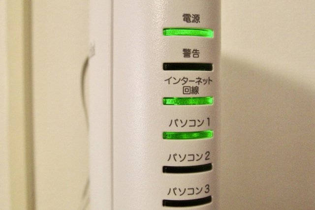 インターネット回線の導入方法や費用について