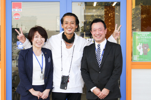 元・光ＧＥＮＪＩの大沢樹生さんがハウスアイビーへご来店されましたの画像