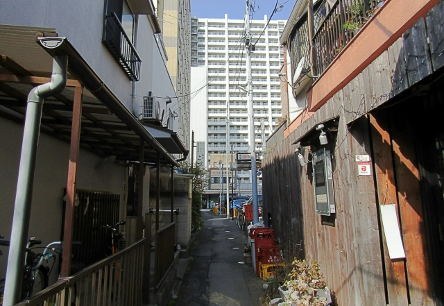 再建築不可物件の売却価格が決まる際の査定基準って？相場は？