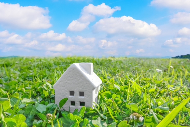 終活に向けて相続した空き家はどう管理する？放置した場合のデメリットとはの画像