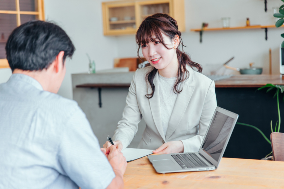 リースバック物件とは？不動産投資家目線のメリットやリスクを解説！