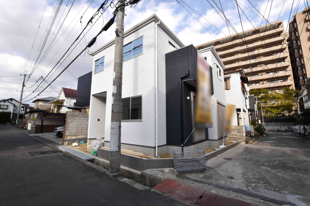【現場進捗】伊丹市千僧4丁目新築戸建｜限定1邸の最新情報です。の画像