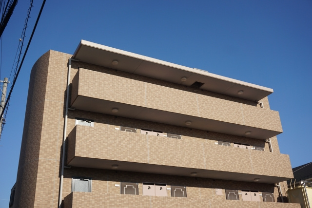 マンション最上階を良い条件で売却するポイントとは