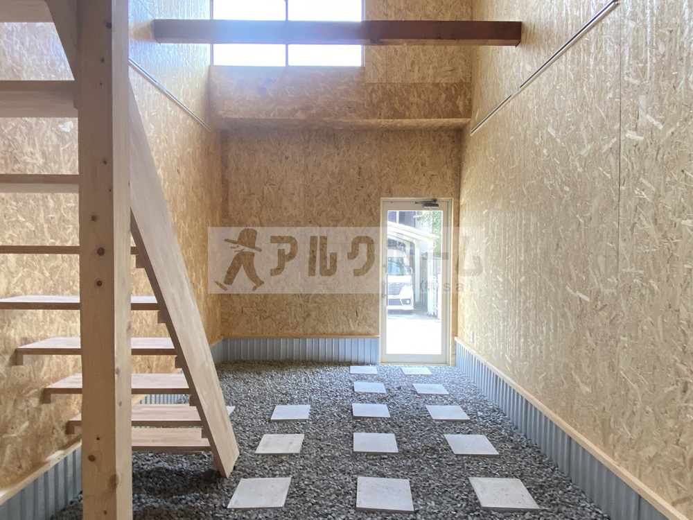 人の行く、裏に道あり、花の山。の画像