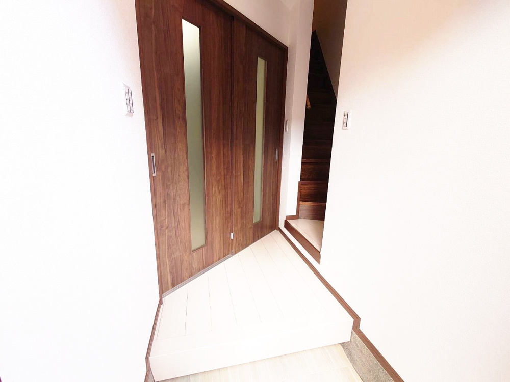 【リフォーム済】伏見区羽束師菱川町　中古戸建ての画像