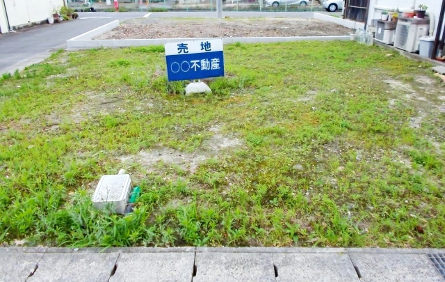 土地を早く売却する方法とは？ポイントと注意点について解説！の画像