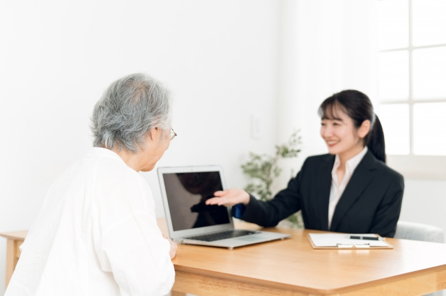 高齢者の賃貸借契約は何歳まで？借りづらい理由や借り方のポイントをご紹介の画像