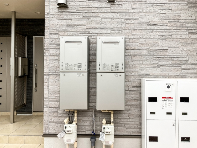 賃貸物件の給湯器が故障！？連絡先はどこ？費用負担はどうなる？