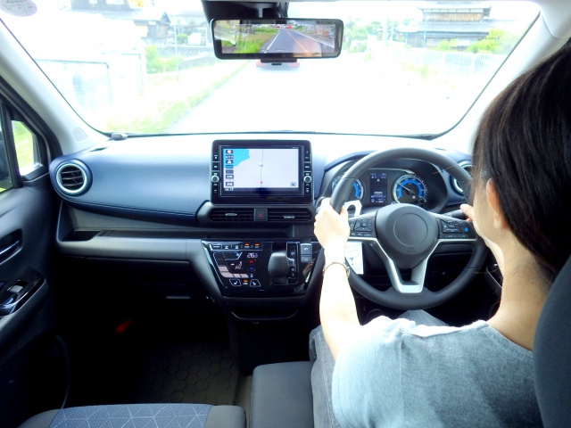 自動車の保有に関する全国的な動向は