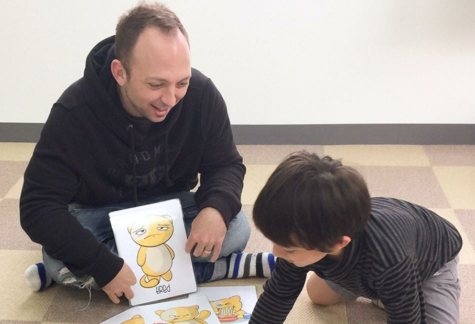 八尾市山本町にある英会話教室「Speakeasy Academy」