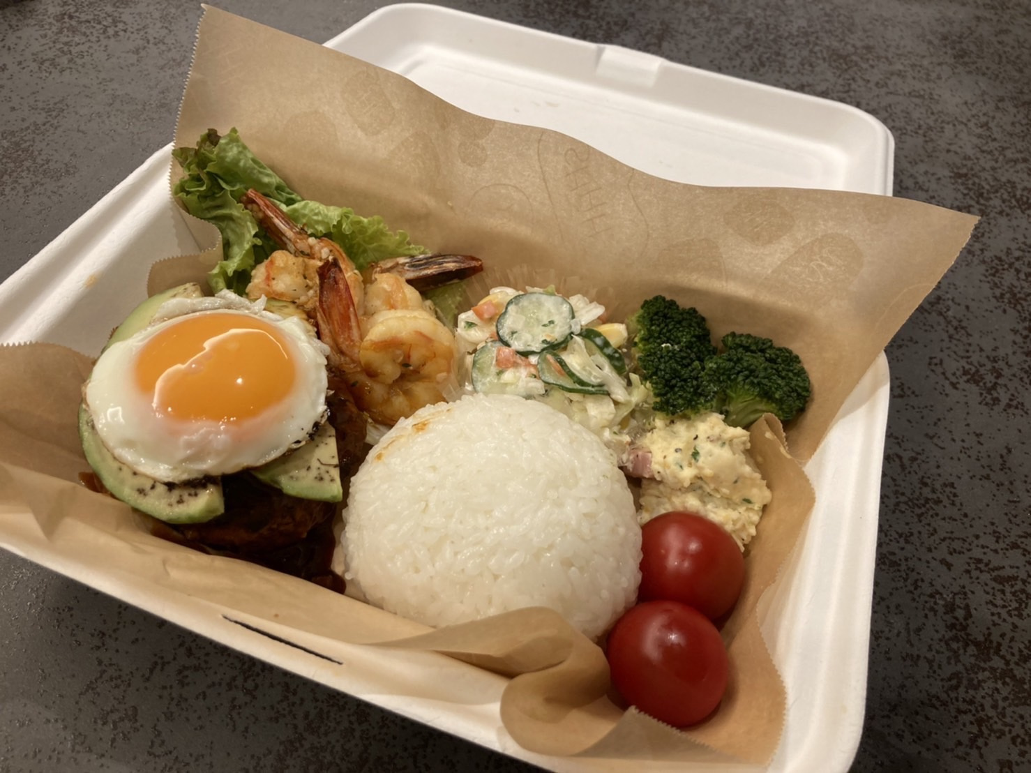 ハワイ弁当の画像