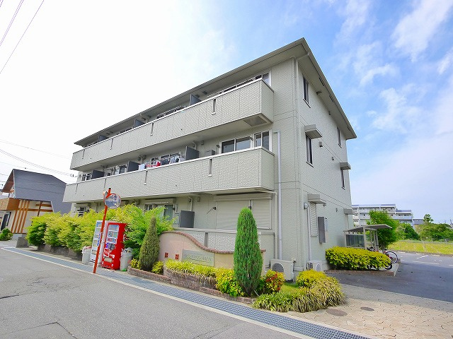 リビングタウン南紀寺の外観写真