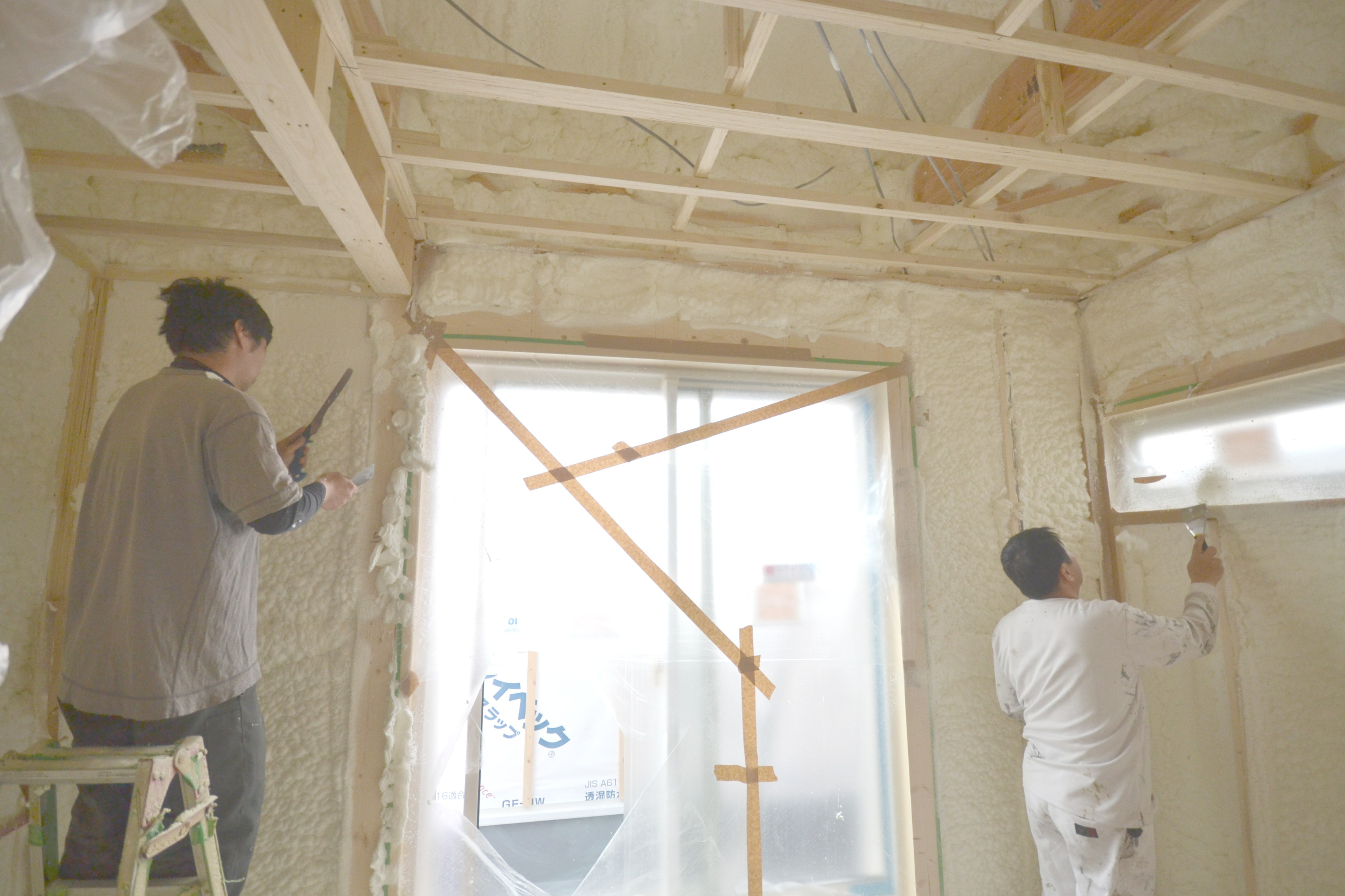 ウレタン吹付断熱工法の特徴3選の画像