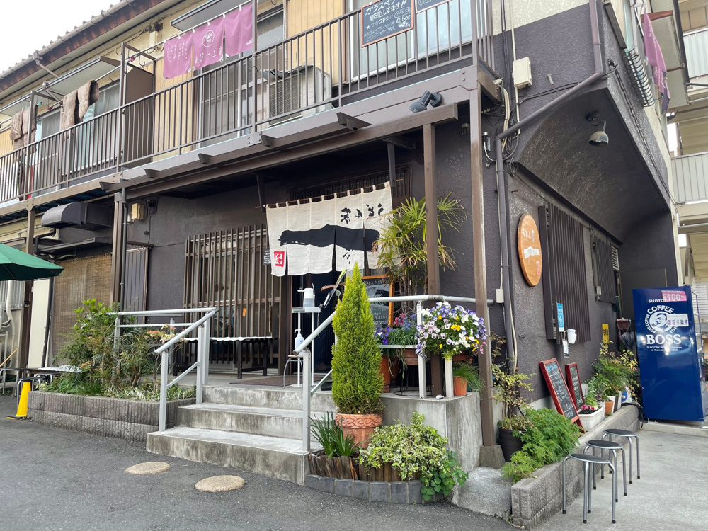 小手指の人気うどん家一（かず）に行ってきましたの画像