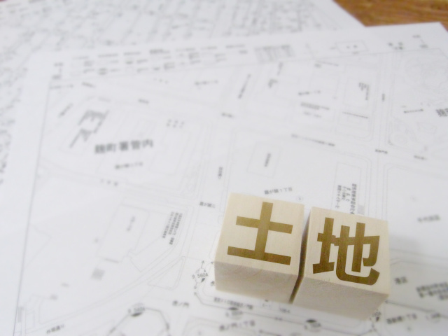 土地を売却する際に測量は必要？筆界特定制度についてもご紹介の画像