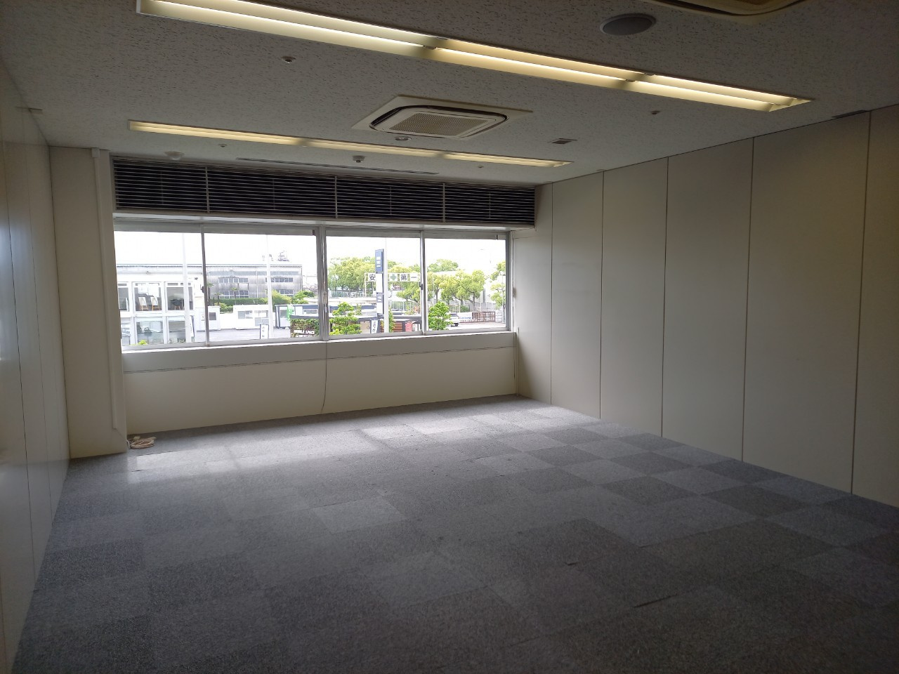 アイテムえひめビジネスオフィス 松山市 事務所 松山市のテナント 事業用物件 株式会社不動産ソリューション