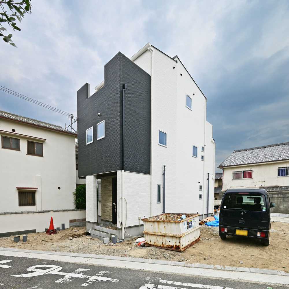 【現場進捗】尼崎市元浜町新築戸建｜全5区画の最新情報です。の画像