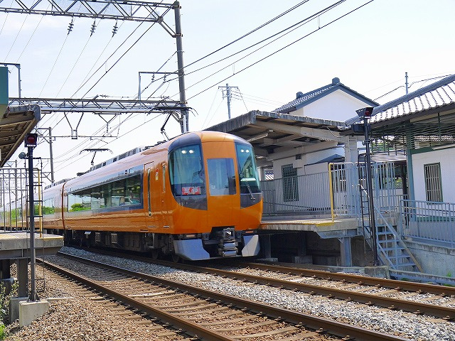 尼ヶ辻駅周辺の交通事情は？