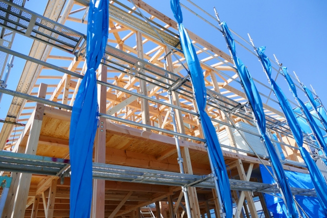 一戸建てを建築する際におこなわれる上棟式と予算について