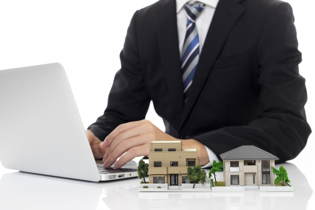 不動産売却時に結ぶ媒介契約とは？種類ごとのメリットと注意点も解説