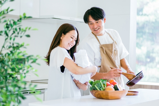 共働きの子育ては母親と父親で協力する