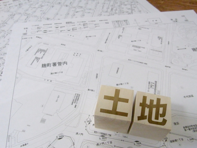 土地の売却における測量とは？その必要性・費用相場と筆界特定制度を解説の画像