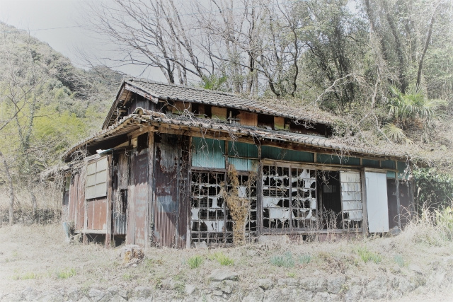 古家付き土地を売却するメリット・デメリットについて解説！の画像