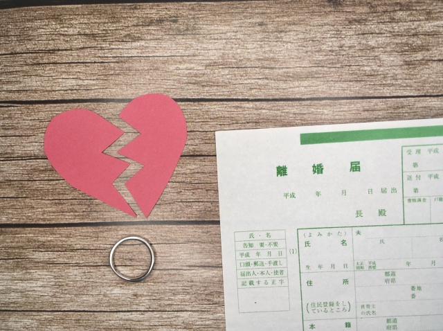 離婚後の不動産は子どもにも相続権はある？トラブルの対処法もご紹介の画像