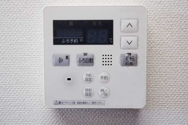 賃貸物件で給湯器が故障したらどうする？連絡先と費用負担についてご紹介の画像