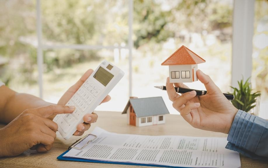 不動産売却の中でも事故物件を売却するときの注意点について