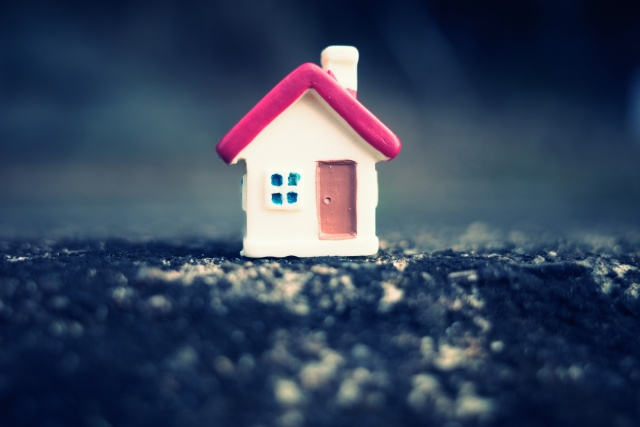 負動産とは！？相続してしまった場合の対処法！不動産売却か？相続放棄か？ の画像