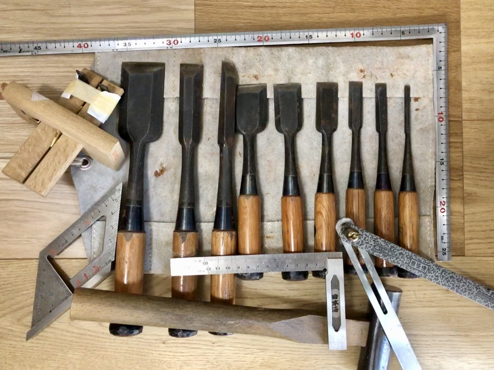 大工道具一式を所有している不動産営業マンです。の画像