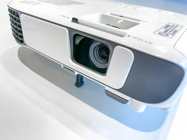 一戸建て購入後にシアタールームを設置するメリットや費用を解説の画像