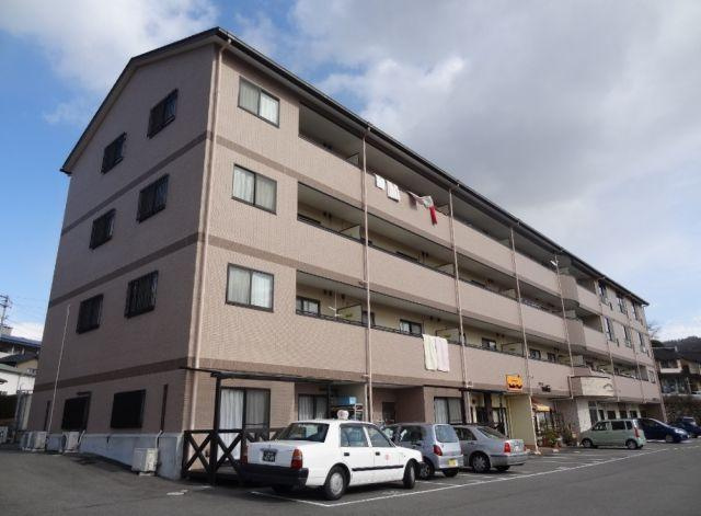 東広島市西条町御薗宇『ｎcafe』で濃厚抹茶のモンブランパフェの画像