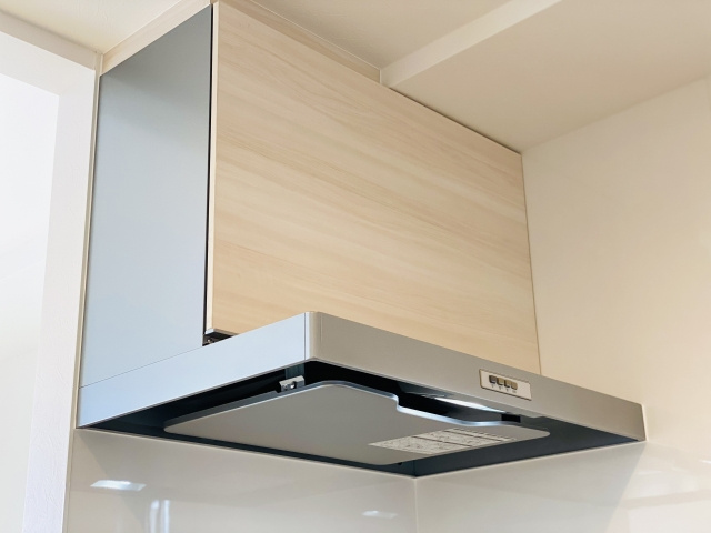 不動産購入時のレンジフードの選び方！種類や注意点について解説！
