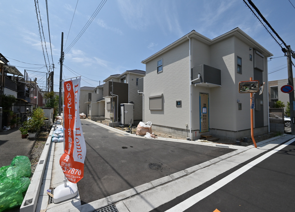【現場進捗】尼崎市瓦宮1丁目新築戸建｜全4区画の最新情報です。の画像
