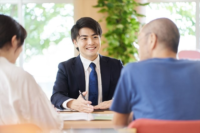 【必見】相続した不動産を売却するならどこに相談すれば？相談の費用や流れを解説！の画像