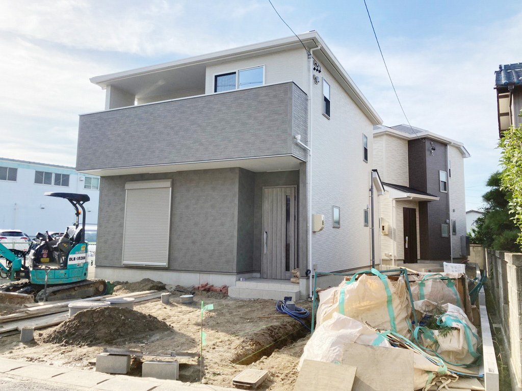 【弥富市の新築住宅】  完成間近♪弥富市五之三 全2棟の画像