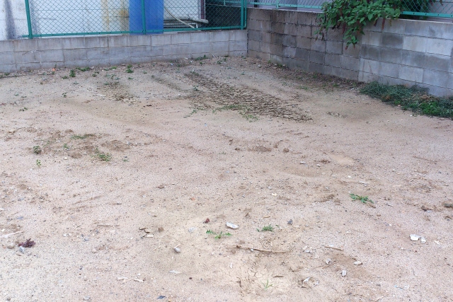 土地売却に影響する地中埋設物とは？調査が必要な理由や撤去方法も解説！