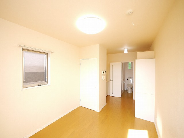 ホワイトハウスP-1の室内写真1