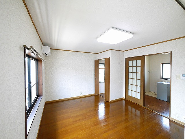 ドーミトリー佐保の室内写真1