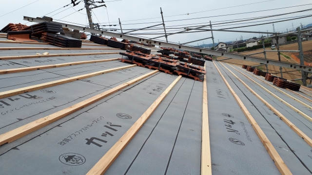 一戸建ての屋根修理について解説！修理が必要な時期や費用の目安は？の画像