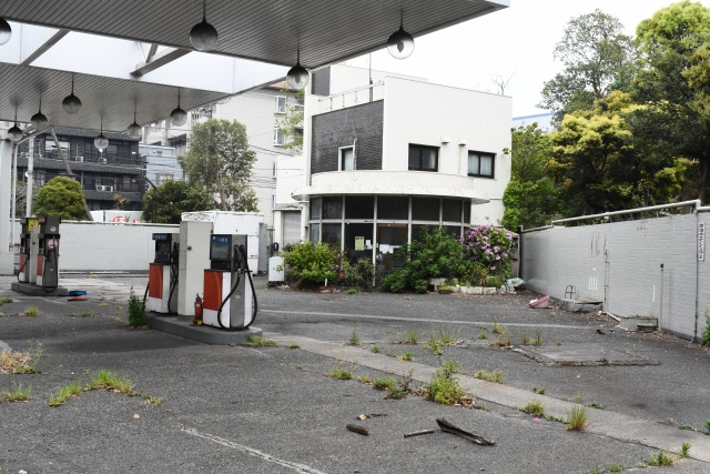 ガソリンスタンド跡地は売却できる？おすすめの売却方法や注意点を解説！の画像